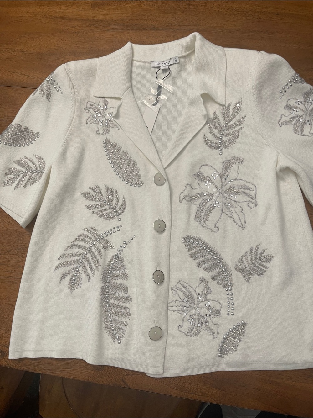 NWT Chico's White Short-Sleeve Embellished Button Cardigan Shacket Tropical Sz 1